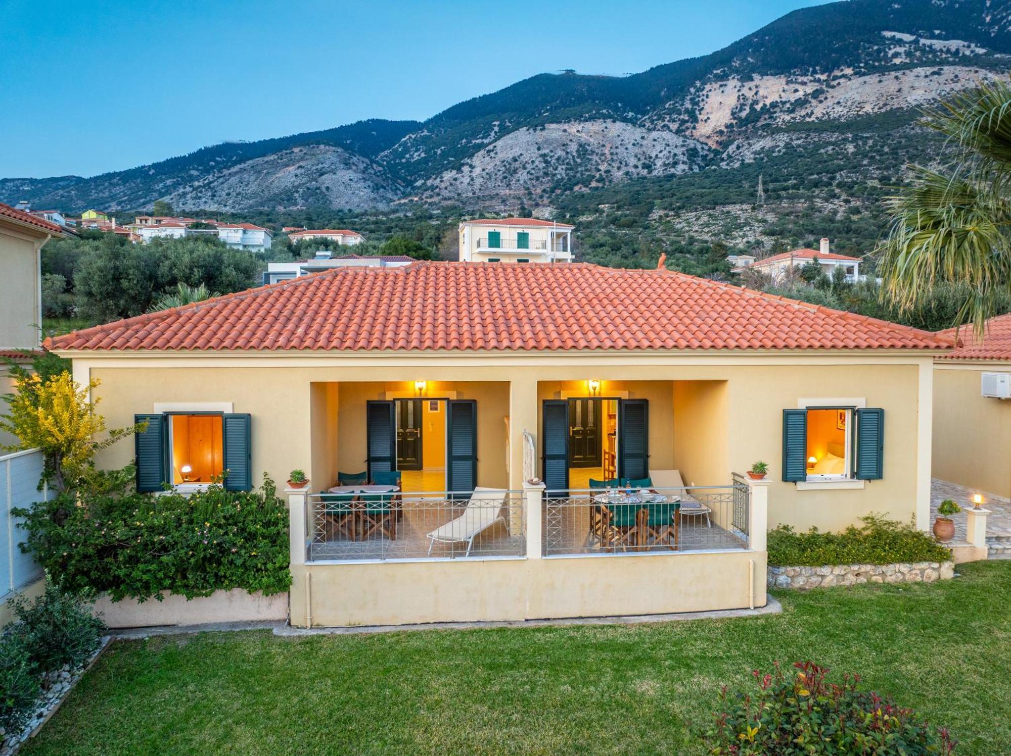 Eleftheria Apartments Vlachata Dış mekan fotoğraf