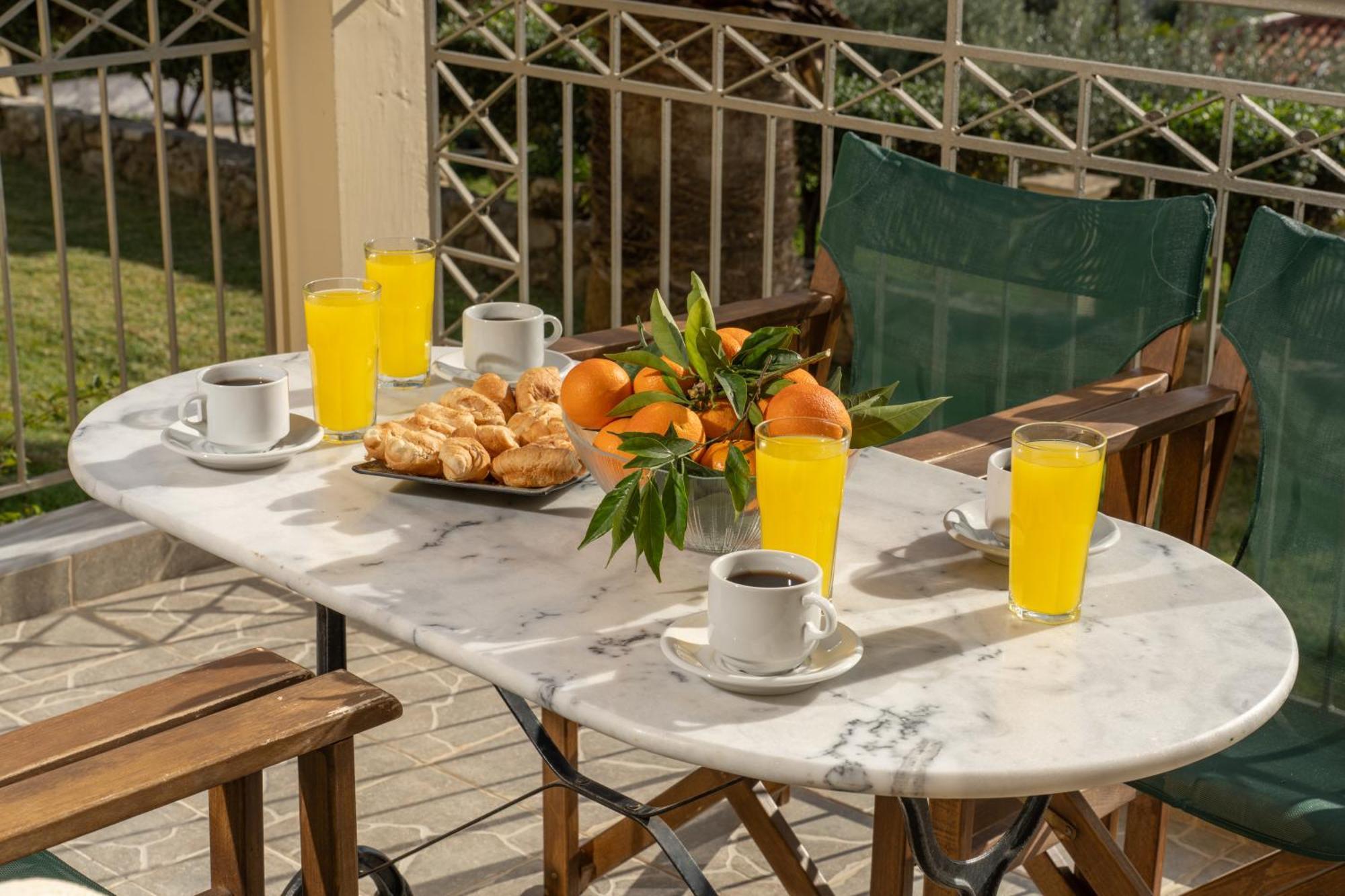 Eleftheria Apartments Vlachata Dış mekan fotoğraf