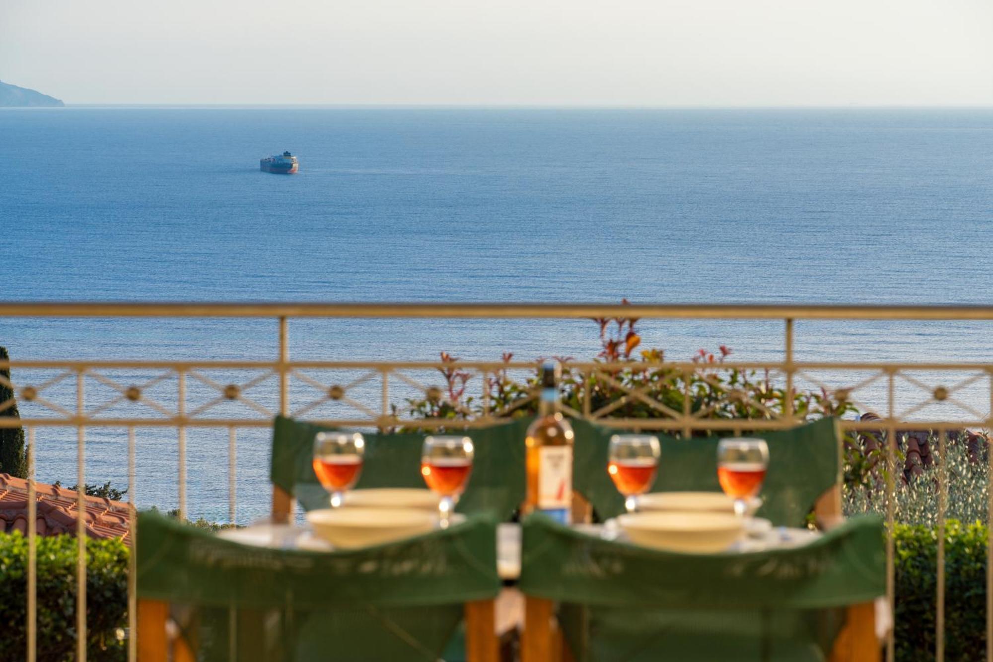 Eleftheria Apartments Vlachata Dış mekan fotoğraf
