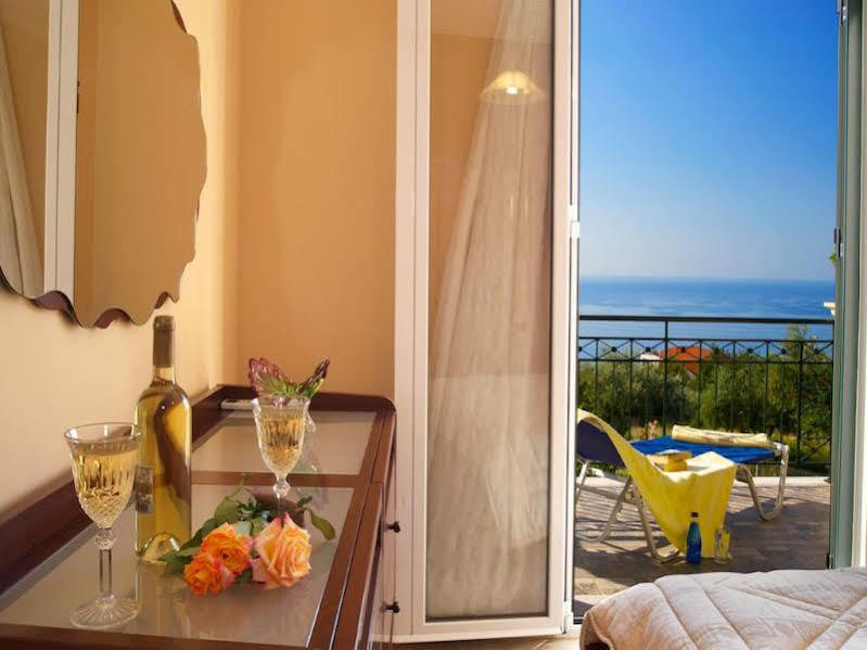 Eleftheria Apartments Vlachata Dış mekan fotoğraf
